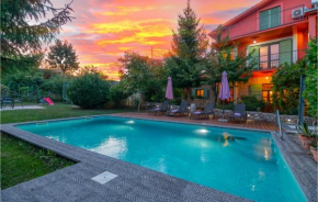 Beautiful Home In Grubine